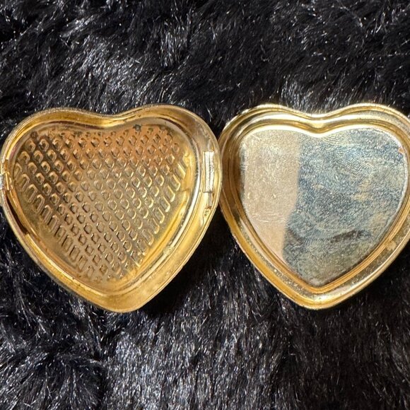 Heart-Shaped Cloisonné Pill Box Butterfly Floral Enamel Design In Red Blue - Picture 4 of 6